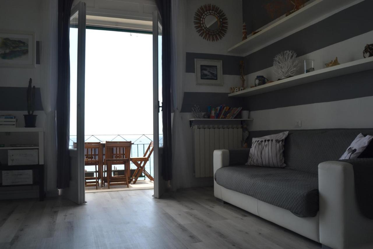 Tramonto Sul Mare Apartment มอนเตรอสโซ อัล มาเร ภายนอก รูปภาพ