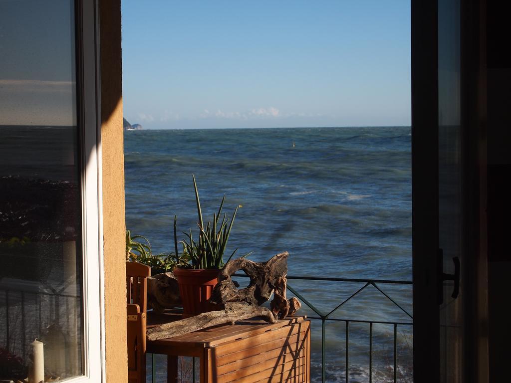 Tramonto Sul Mare Apartment มอนเตรอสโซ อัล มาเร ภายนอก รูปภาพ