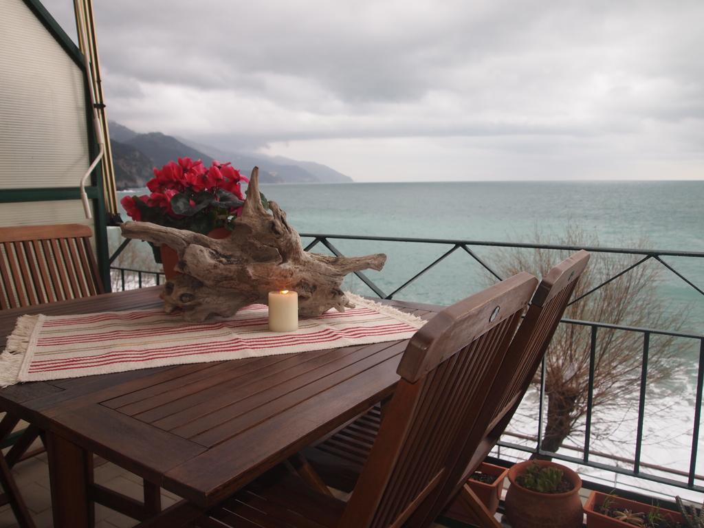 Tramonto Sul Mare Apartment มอนเตรอสโซ อัล มาเร ภายนอก รูปภาพ